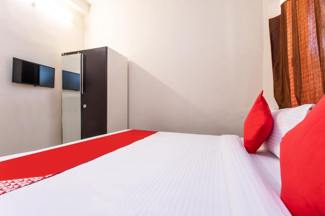 Oyo 18571 Ashoka Resort Indore Zewnętrze zdjęcie