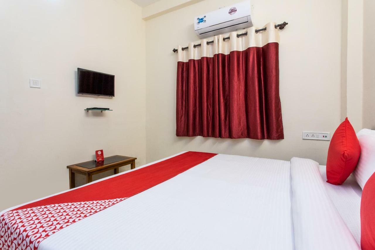 Oyo 18571 Ashoka Resort Indore Zewnętrze zdjęcie