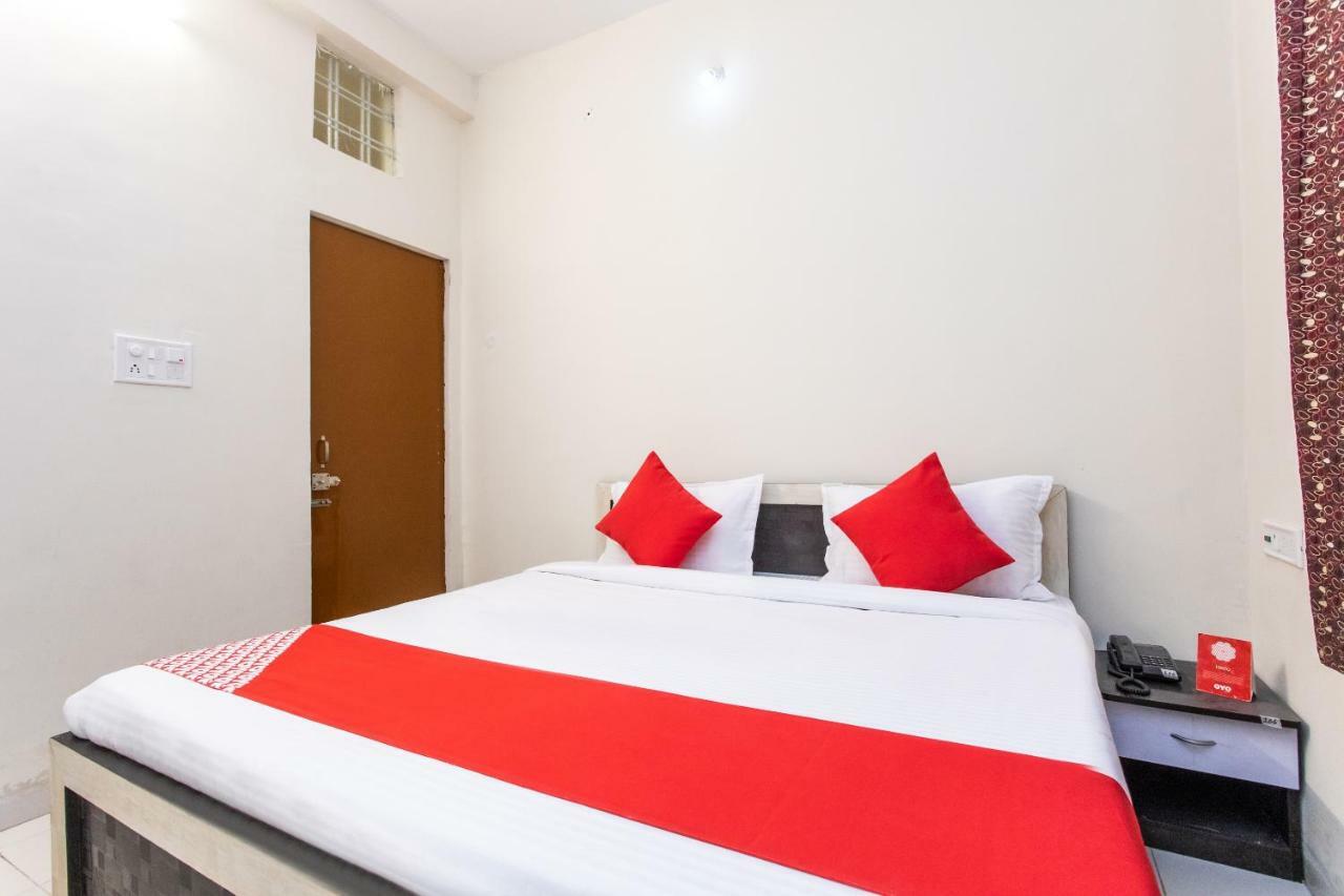 Oyo 18571 Ashoka Resort Indore Zewnętrze zdjęcie